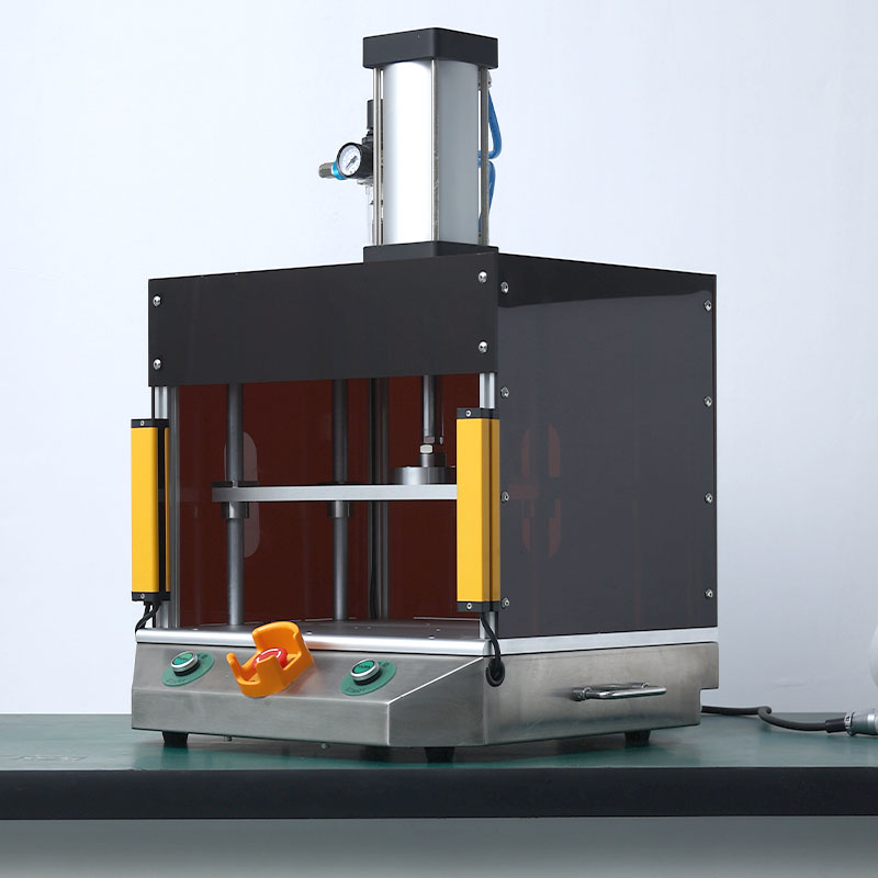 CorinthAir tightness test fixture